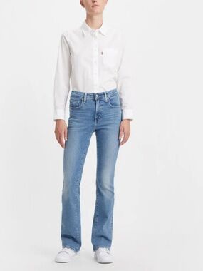 Levi's Women's 725 High Rise Bootcut Jeans